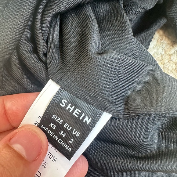 SHEIN double lined low back dress - Picture 3 of 3